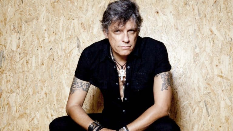 Morreu Zé Pedro, guitarrista dos Xutos & Pontapés