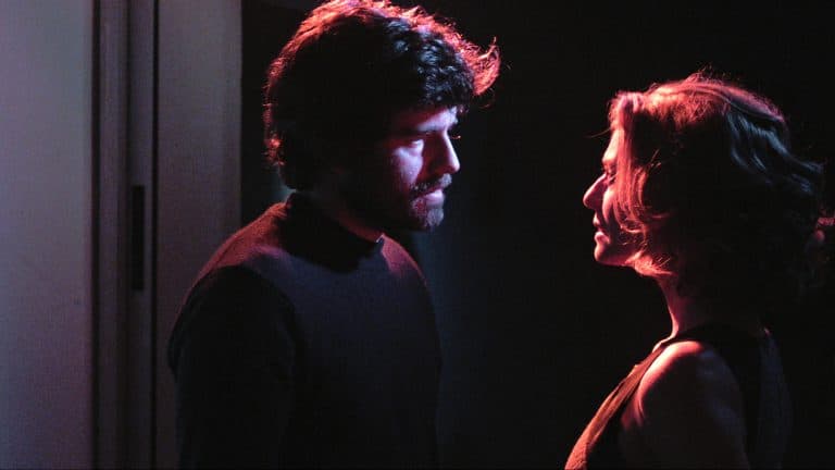 AMOR AMOR Filme Crítica