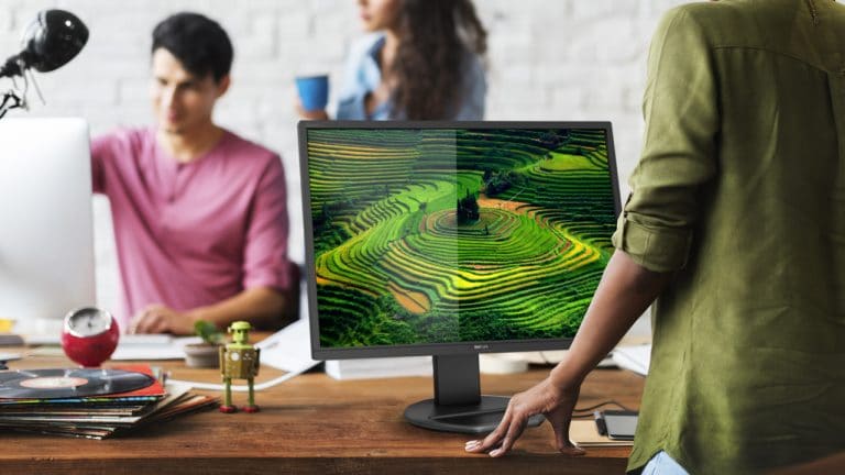 Philips tem um novo monitor de produtividade de alta resolução
