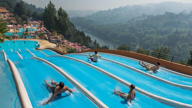 Todos os parques aquáticos podem voltar a funcionar em Portugal