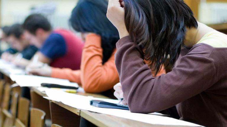 Falta de vagas escolares geram muitas reclamações no Portal da Queixa