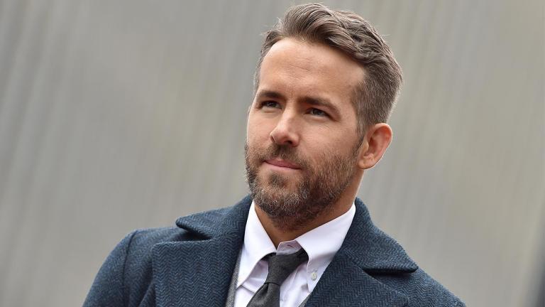 Novo filme de Michael Bay recebe um pequeno teaser de Ryan Reynolds