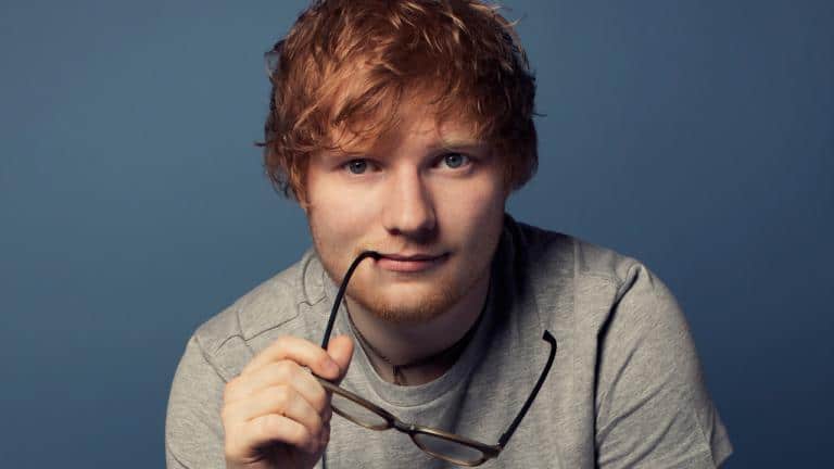 Ed Sheeran vem a Portugal no próximo ano
