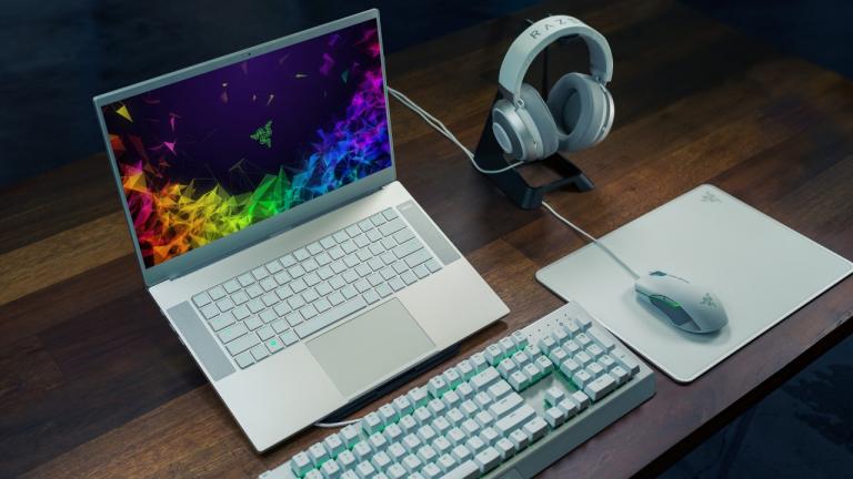 Os novos portáteis da Razer estão atualizados e vêm com uma nova cor
