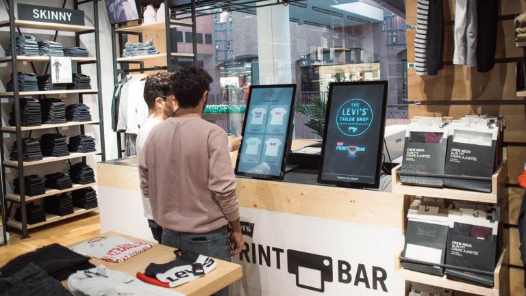 Levi’s tem novo serviço que nos deixa criar t-shirts em minutos