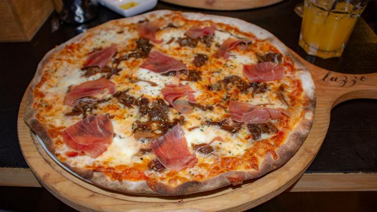 A Pizzaria Luzzo chegou a Tavira. E ainda bem!