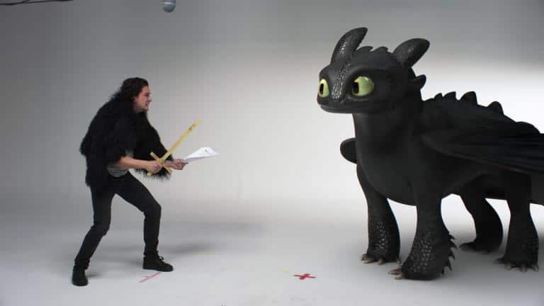Toothless ajuda Kit Harington nas audições de “GoT” num vídeo para o novo “How to Train Your Dragon”