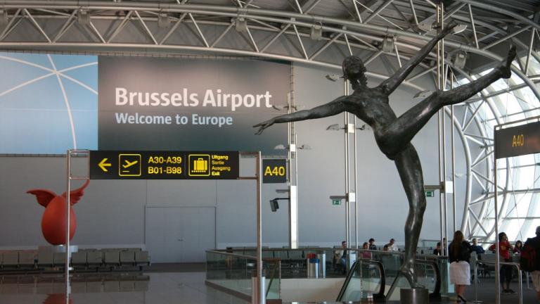 Bruxelas, Londres e Paris entre os piores destinos para viajar de avião nas férias de Natal