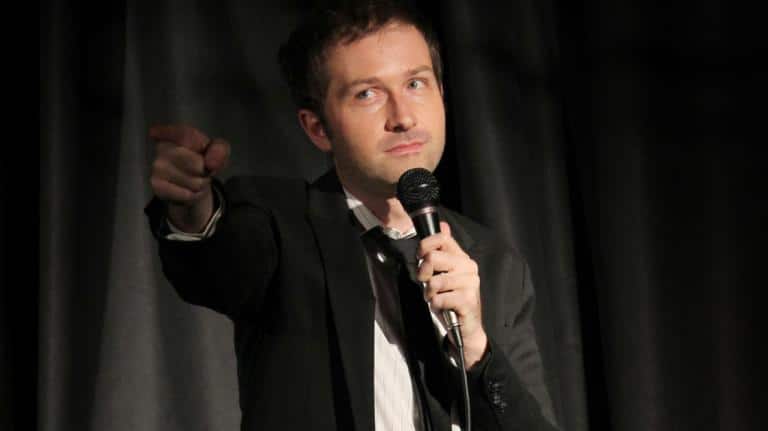 Paulo Almeida apresenta o seu novo solo de stand up comedy