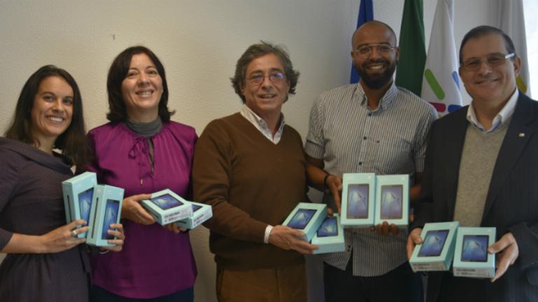 Aplicação que ajuda doentes de Parkinson entrou em testes em Portugal