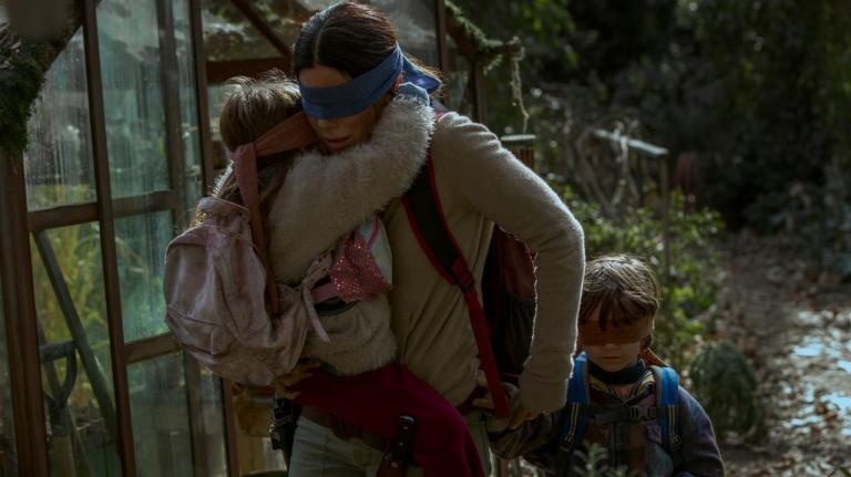 “Bird Box” dá origem a um desafio perigoso na Internet e a Netflix não gostou