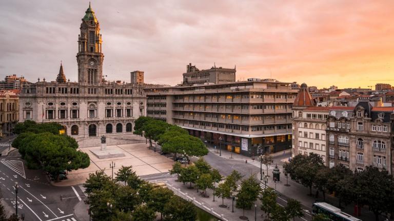 Há um novo hotel de 5 estrelas no Porto