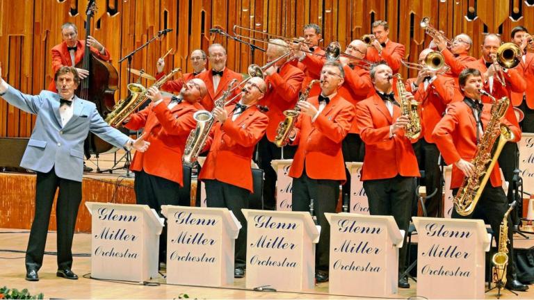 The Glenn Miller Orchestra – Regresso a um filme a preto a branco