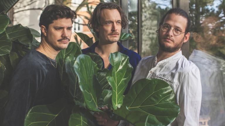 Efterklang, MadMadMad e Sensible Soccers no festival Aleste