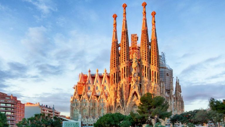 Madrid, Barcelona e Dublin entre os destinos mais baratos para viajar na Páscoa