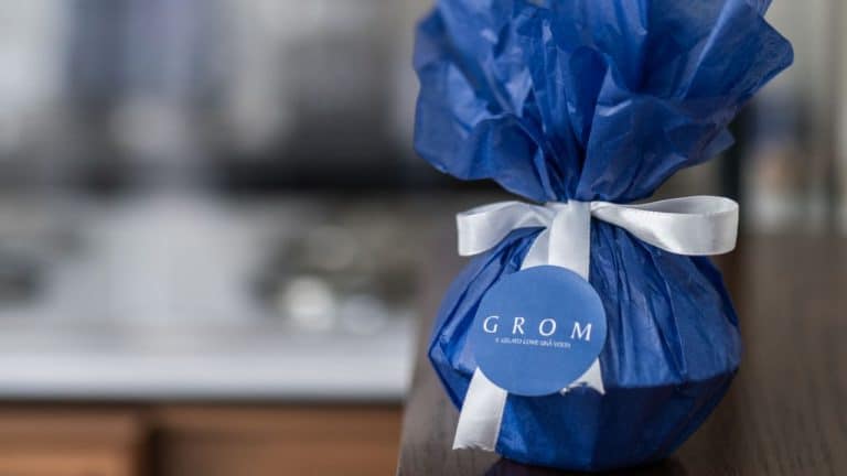Gelataria GROM tem um ovo da Páscoa gelado para levar para casa