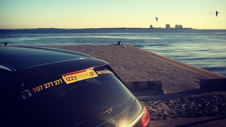 Izzy Move é a aplicação para taxistas que vem concorrer com a Uber e afins