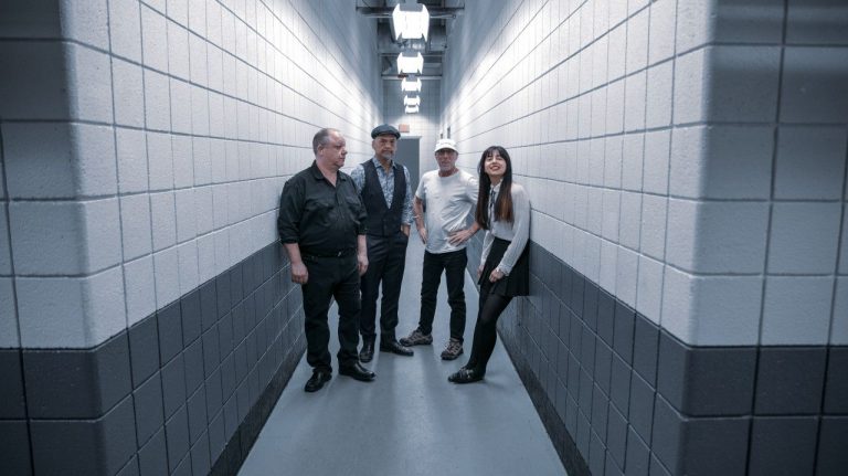 Novo disco dos Pixies já está disponível