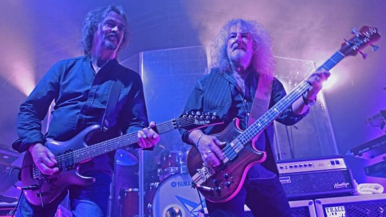 Barclay James Harvest featuring Les Holroyd – Bodas de Ouro