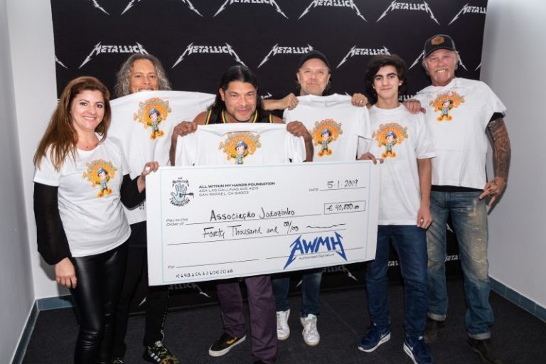 Metallica ajudam Associação O Joãozinho com 40 mil euros