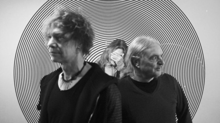 The Young Gods – Monstros em Palco