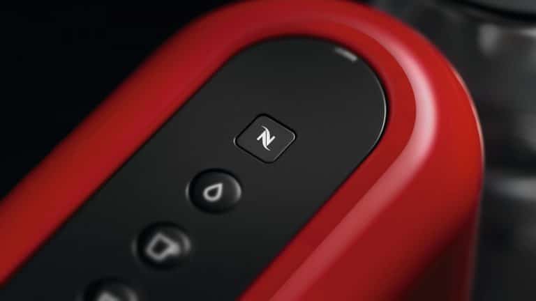 Nespresso. Nova máquina encomenda café com um toque num botão