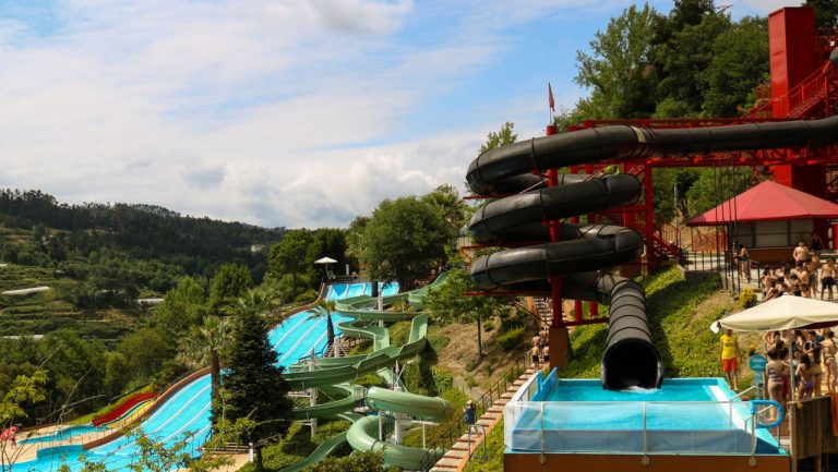 Maior parque aquático de montanha da Península Ibérica já reabriu