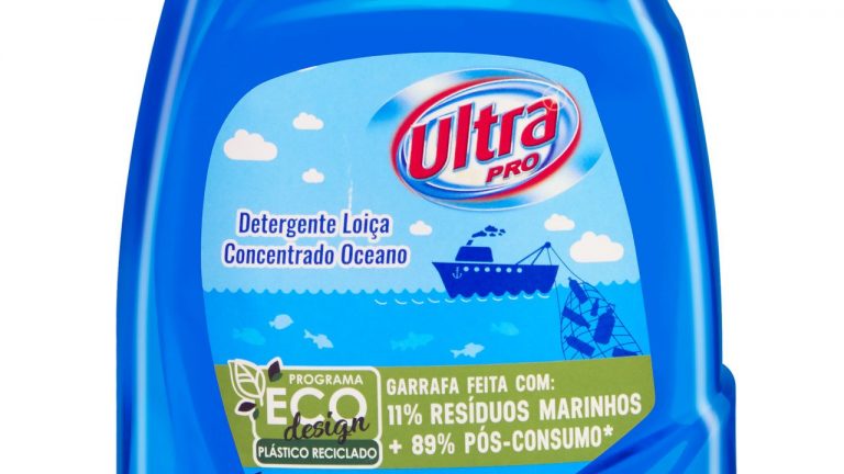 Pingo Doce tem um detergente com embalagem que usa plástico dos oceanos