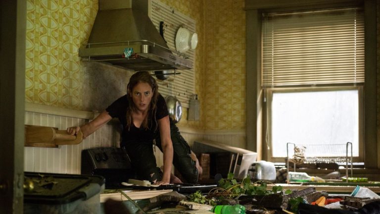 (Terminado) Temos 20 convites duplos para a antestreia do filme “Rastejantes” (Lisboa e Matosinhos)