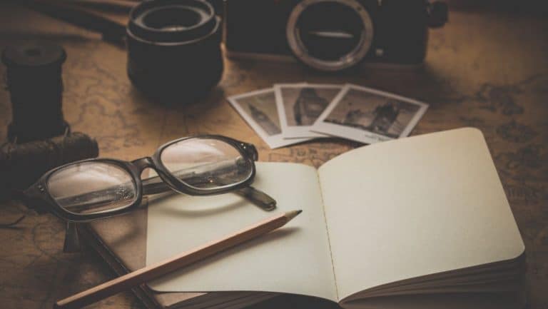 O que as secretárias de Ernest Hemingway, Elon Musk e Mark Zuckerberg podem revelar sobre estes