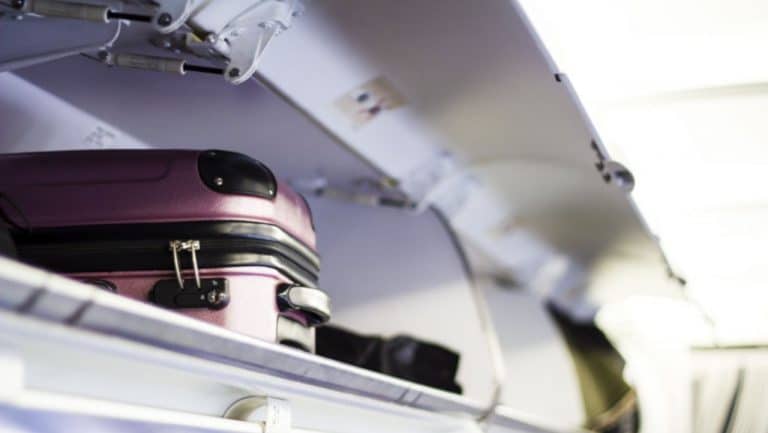 Afinal, que produtos podemos levar na mala de cabine?