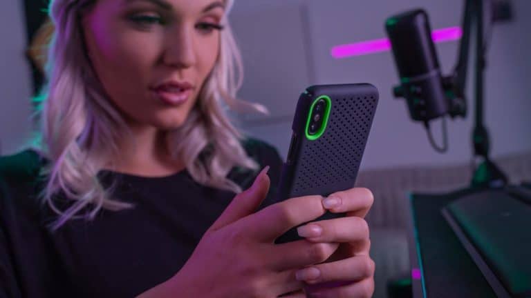 As novas capas da Razer para smartphones são extra-frescas