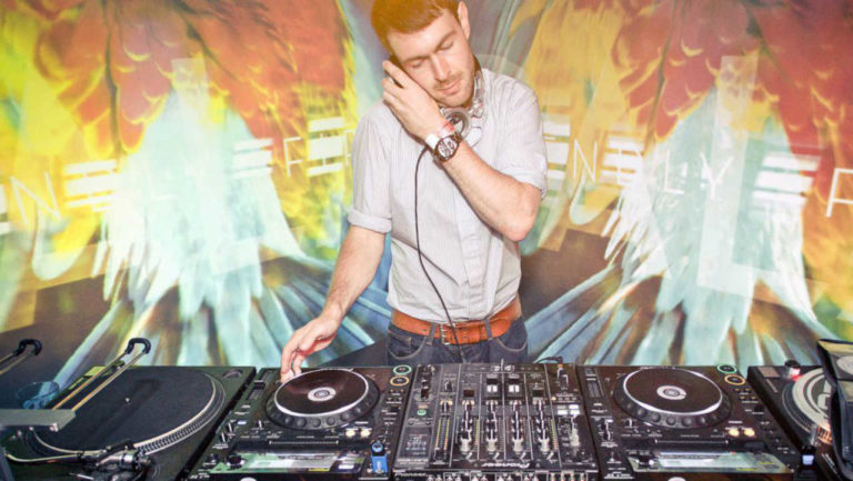 Friendly Fires (DJ set) no Super Bock em Stock