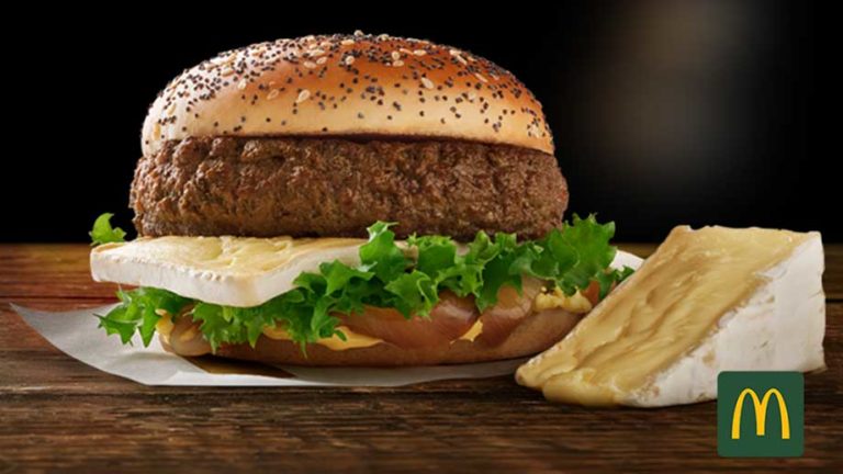 Novo Signature da McDonald’s traz um hambúrguer alto e queijo brie