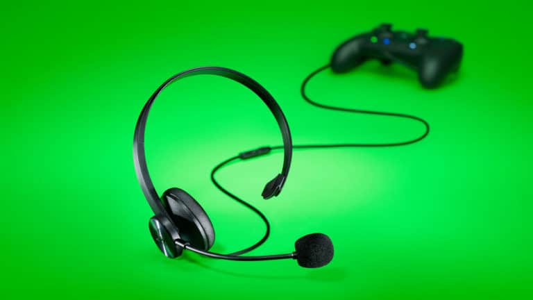 Mantém-te na conversa durante os jogos com os novos Razer Tetra
