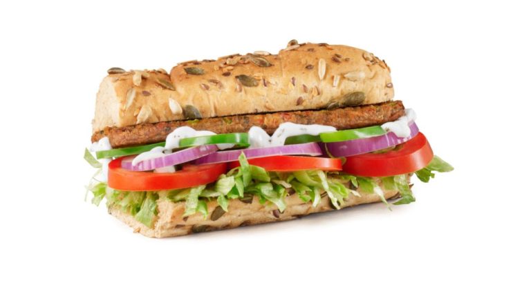 Subway celebra Liga dos Campeões com oferta de batatas nos pedidos feitos via Uber Eats ou Glovo