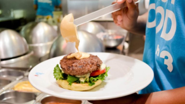 Uber Eats está a dar descontos para o H3 e Café3