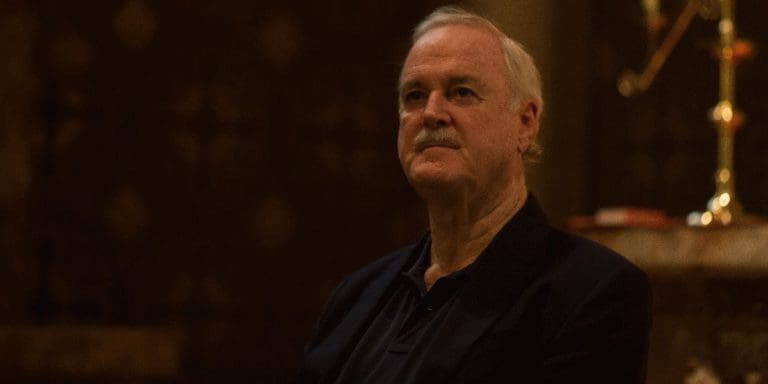 Espetáculos de John Cleese em Portugal passam para 2022