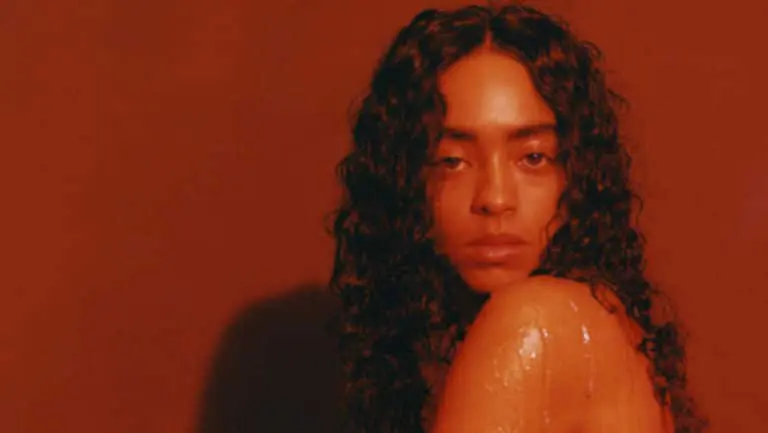 Kelsey Lu e Jordan Rakei no ID NO LIMITS 2020