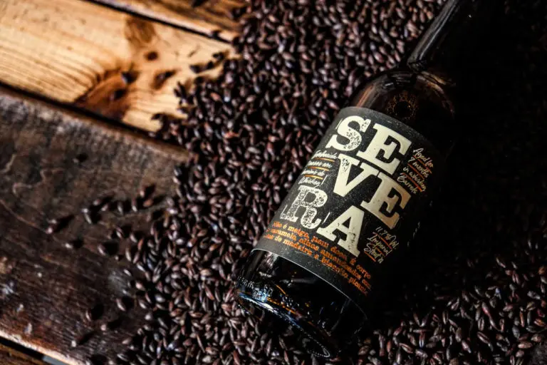 Severa. A cerveja artesanal que surge da união de whiskey com cerveja