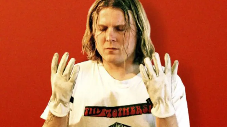Ty Segall & Freedom Band e Yellow Days no Vodafone Paredes de Coura 2020