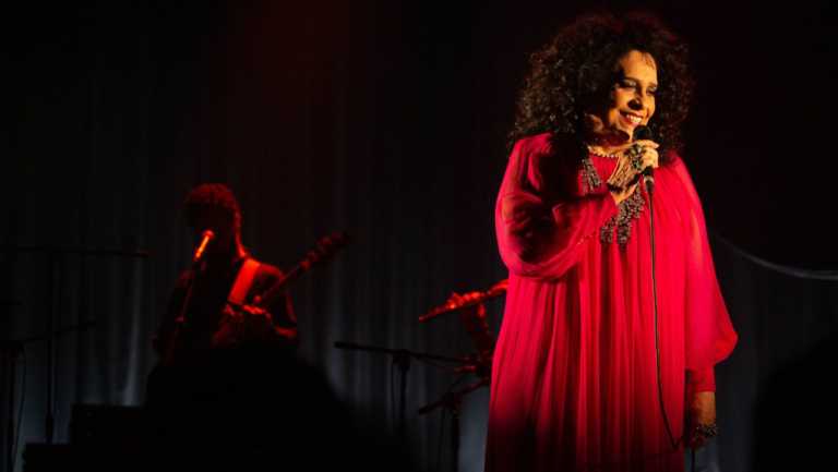 Gal Costa está de regresso a Portugal
