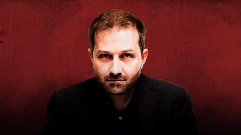 Paulo Almeida disponibiliza 3º solo de stand-up comedy no YouTube