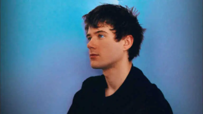 Alec Benjamin confirmado no NOS Alive 2020