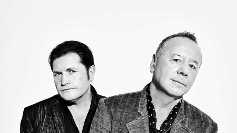 Espetáculos dos Simple Minds em Portugal adiados para junho de 2021