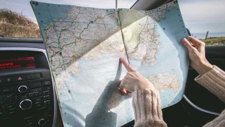 O que acontece ao corpo quando o sono é alterado por férias, viagens ou trabalho por turnos