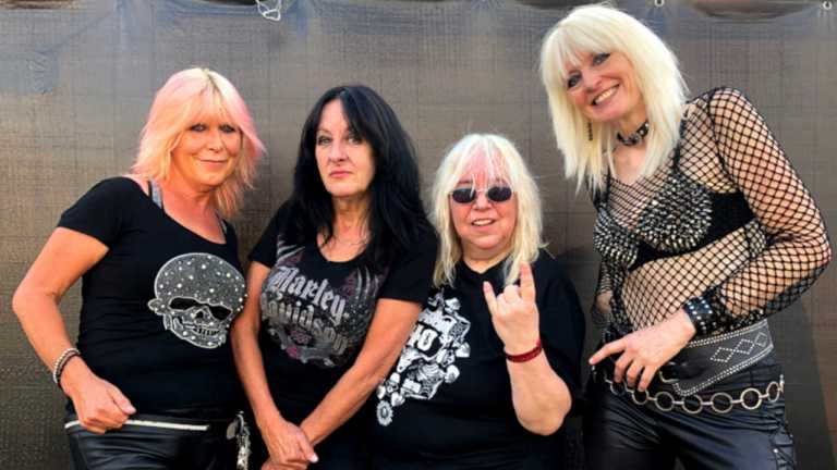 Girlschool reagendaram concerto em Portugal para setembro de 2021