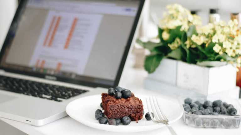 Quietinho Em Casa. Novo projeto reúne vários serviços para que não tenhamos de sair de casa