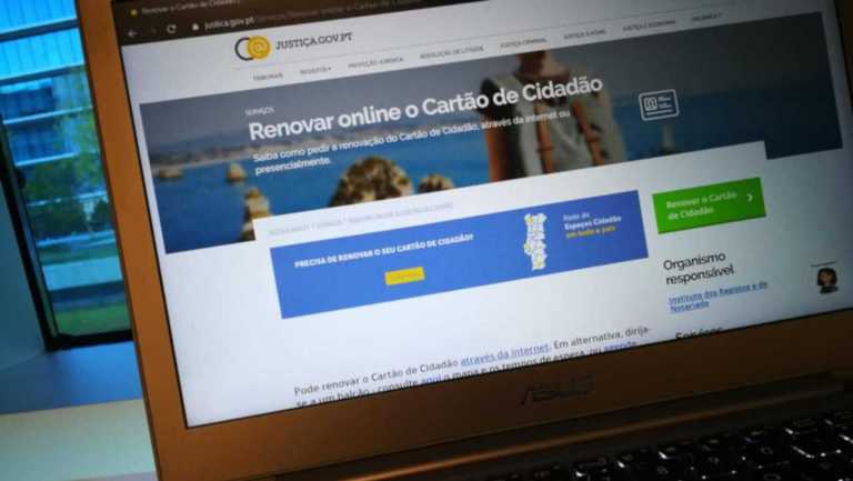 Como renovar documentos pessoais sem sair de casa?