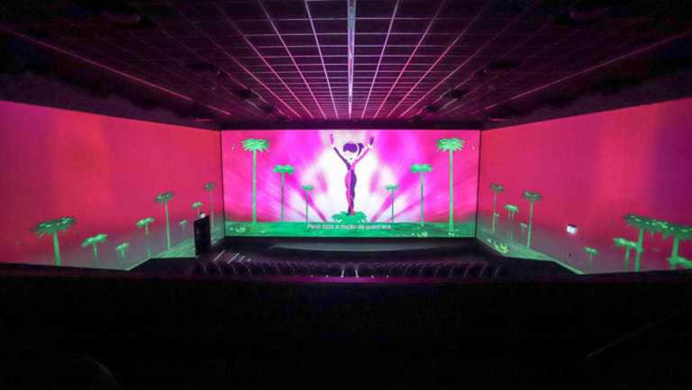 Bohemian Rhapsody, Le Mans 66 e Annabelle 3 vão ser exibidos na sala ScreenX do NorteShopping